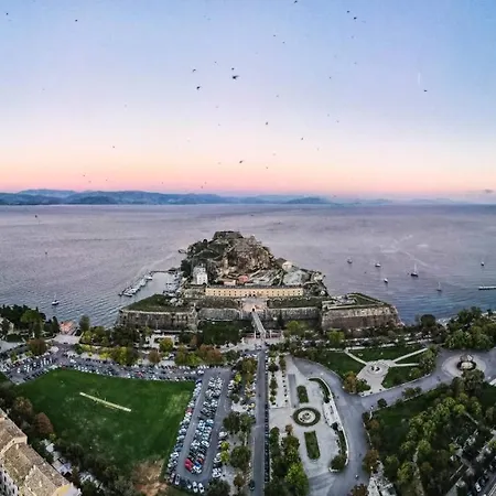 Happiness Str. Corfu Old Town Apartamento *